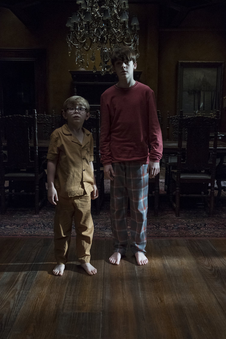 Interview: Actor Paxton Singleton for THE HAUNTING OF HILL HOUSE