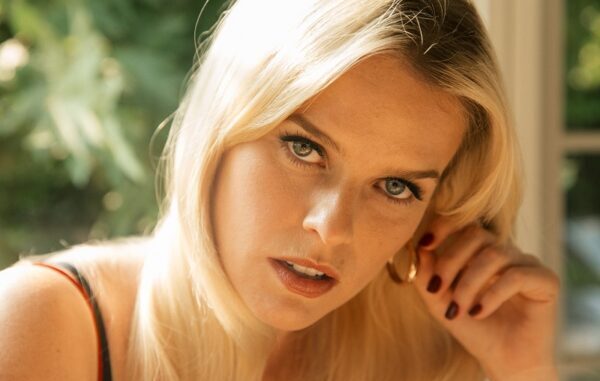 [News] Alice Eve Boards THE QUEEN MARY, the First in Horror Trilogy