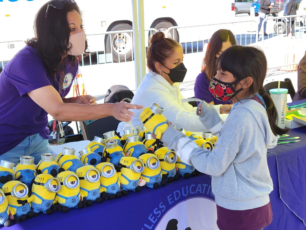 [Event Recap] Universal Studios Hollywood’s 16th Annual “Day of Giving” Event