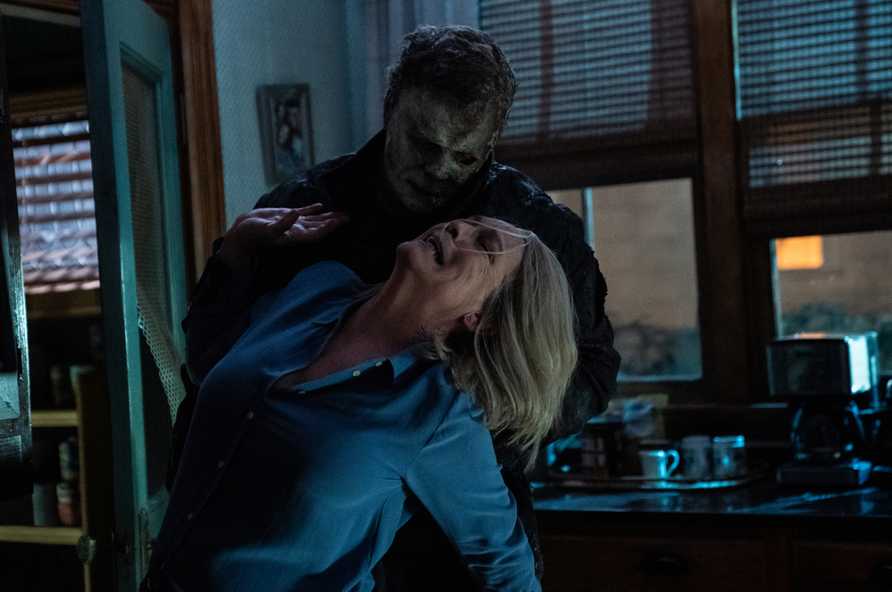 [Giveaway] NOW CLOSED – Win a Pass to See HALLOWEEN ENDS Burbank Screening!